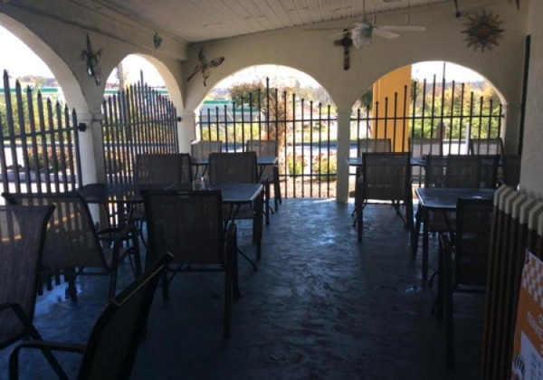 Days Inn by Wyndham Lenoir City image 18